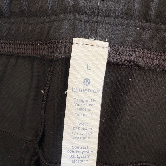 Lululemon Men’s Joggers Set - Picture 9 of 14